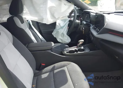 2024 Chevrolet Trax Fwd 1Rs z USA, uszkodzony, nr VIN KL77LGE24RC099326